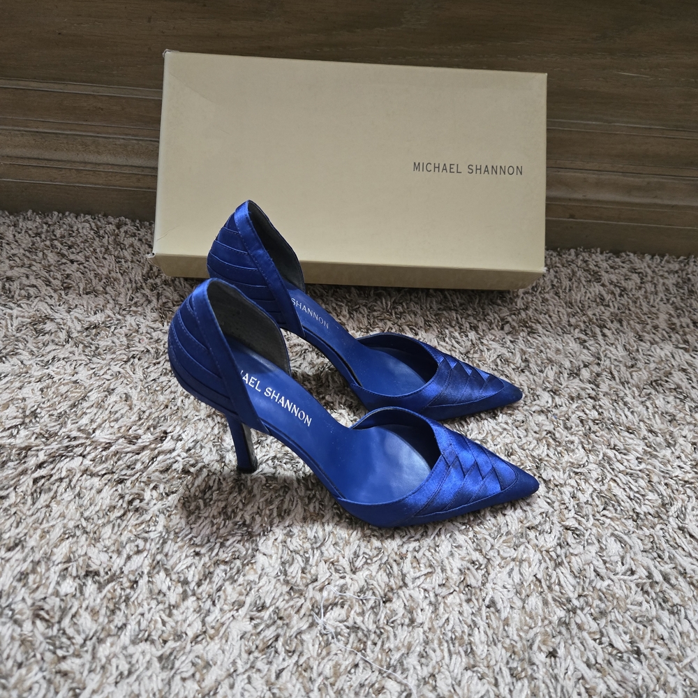 Michael Shannon Elegant Blue Heels - Picture 2 of 3